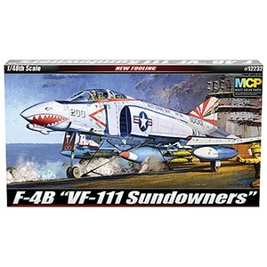 F-4B Phantom II 1/48 Kit - VF-111 SUNDOWNERS