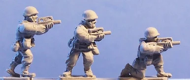 PIG170105 - FRENCH FOREIGN LEGION W. FAMAS RIFLE