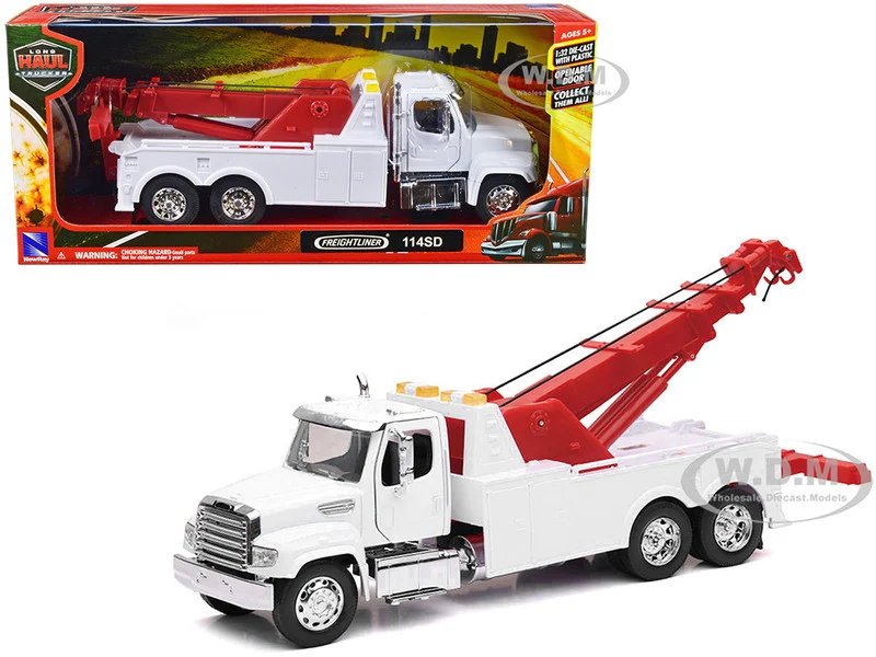 Freightliner 114SD Tow Truck White and Red "Long Haul Trucker" Series 1/32 Diecast Model by New Ray - Freightliner Models