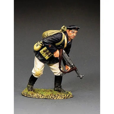 Red Navy Advancing with MP40 1/30 Figure - King and Country