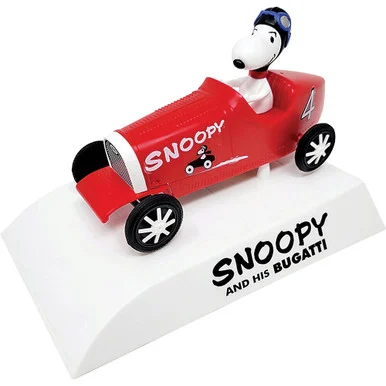 Snoopy and his Race Car Kit - Atlantis Models