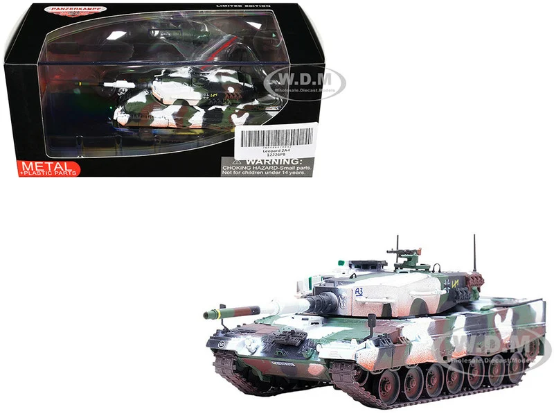 Leopard 2A4 Main Battle Tank with Snorkel "Winter Camouflage" German Army "Armor Premium" Series 1/72 Diecast Model by Panzerkampf - Military Models
