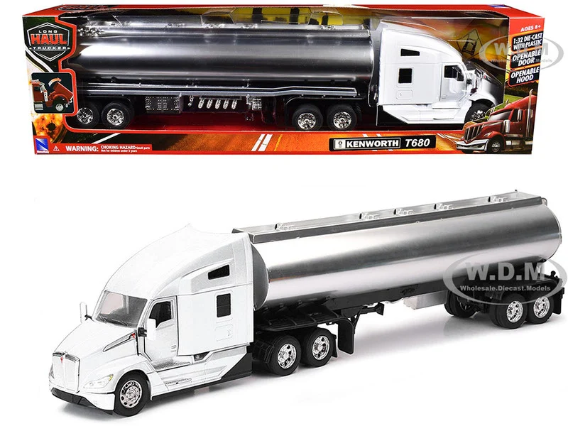 Kenworth T680 Truck White with Oil Tanker Trailer Chrome "Long Haul Trucker" Series 1/32 Diecast Model by New Ray - Kenworth Models