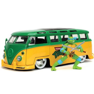 1962 Teenage Mutant Ninja Turtles VW Bus - Leonardo