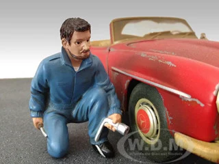 Mechanic Jerry Figure For 1:18 Diecast Model Cars by American Diorama - Accessories