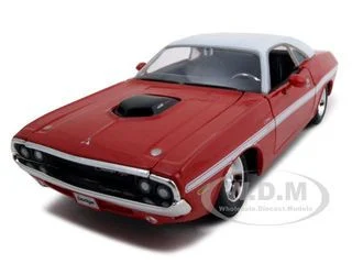 1970 Dodge Challenger R/T Coupe Red with White Top and White Stripes 1/24 Diecast Model Car by Maisto - Dodge Models