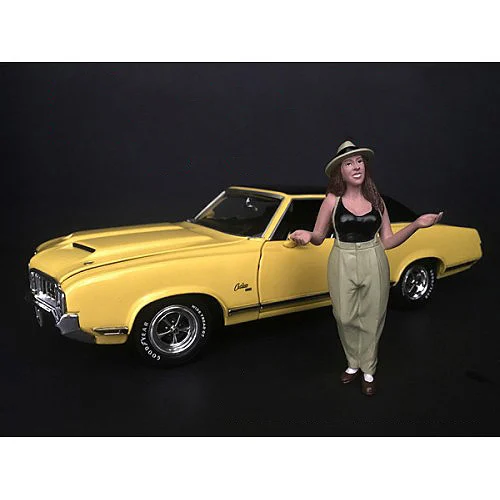 "Hanging Out II" Tanya Figurine for 1/18 Scale Models by American Diorama - Accessories
