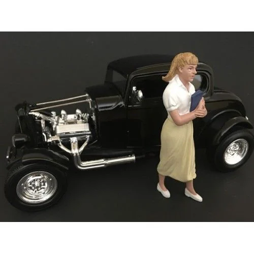 50's Style Figure VIII for 1:24 Scale Models by American Diorama - Accessories