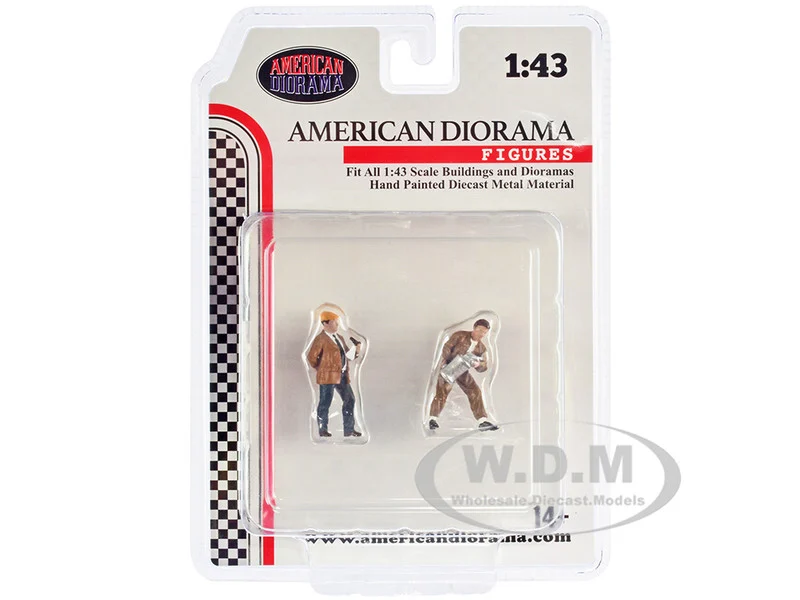 "Race Day" Two Diecast Figures Set 4 for 1/43 Scale Models by American Diorama - Accessories