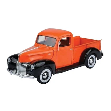 1940 Ford Pickup Truck 1/18 Die Cast Model - Motormax