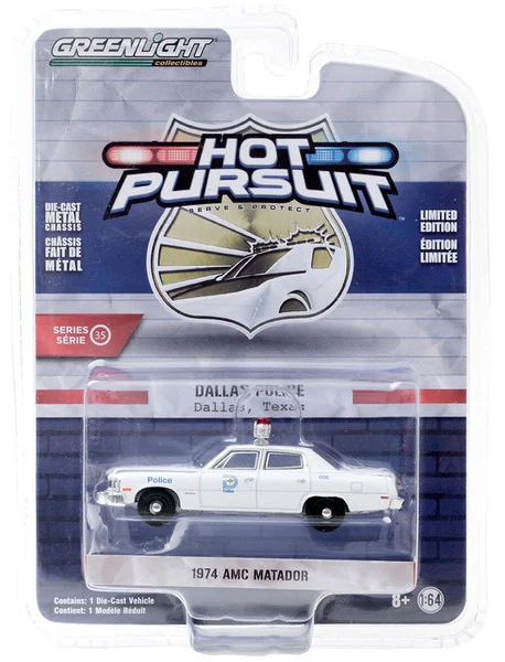 1974 AMC Matador "Dallas Police" (Texas) White "Hot Pursuit" Series 35 1/64 Diecast Model Car by Greenlight - Police Models