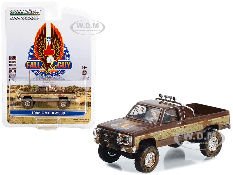 1982 GMC K-2500 Sierra Grande Pickup Truck Brown and Gold (Dirty Version) "Fall Guy Stuntman Association" Hollywood Special Edition 1/64 Diecast Model Car by Greenlight