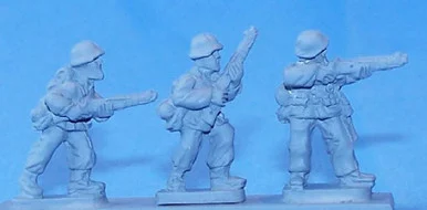 PIG080131 - SS CAMO/RIFLES