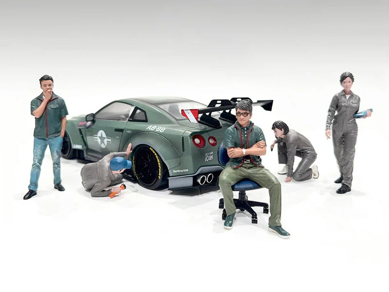 "Top Tuners" 5 piece Figure Set "Premium" Series for 1/24 Scale Models by American Diorama - Figures