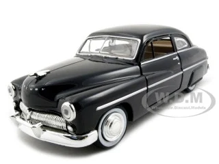 1949 Mercury Black 1/24 Diecast Model Car by Motormax - Mercury Models