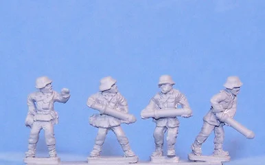 PIG080587 - GERMAN NEBELWERFER CREW