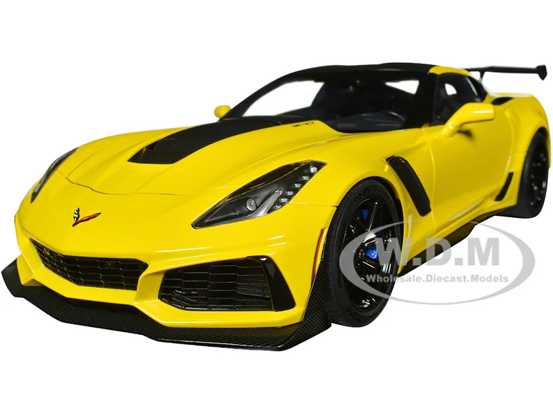 2019 Chevrolet Corvette C7 ZR1 Corvette Racing Yellow Tintcoat with Carbon Top 1/18 Model Car by Autoart - Chevrolet Models