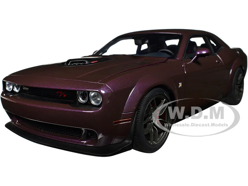2022 Dodge Challenger R/T Scat Pack Widebody Hellraisin Purple Metallic 1/18 Model Car by Autoart - Dodge Models