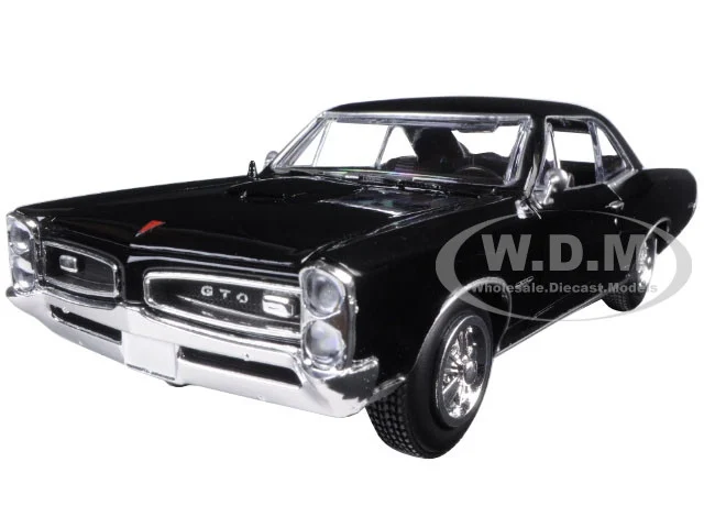 1966 Pontiac GTO Black "Muscle Car Collection" 1/25 Diecast Model Car by New Ray - Pontiac Models