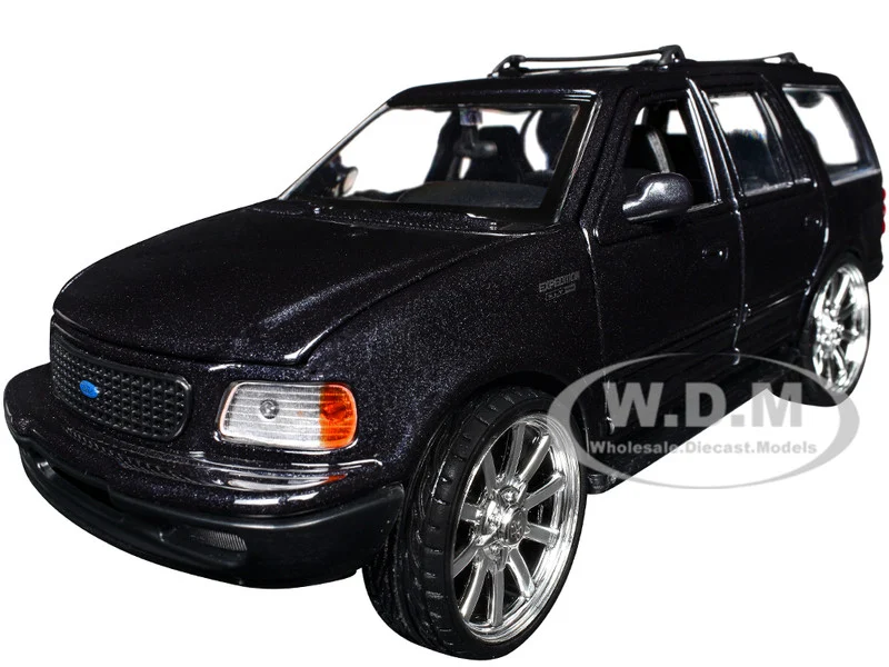 2000 Ford Expedition XLT Black Metallic "Maxx Design" "American Classics" Series 1/24 Diecast Model Car by Motormax - Ford Models