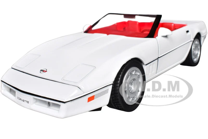 1986 Chevrolet Corvette C4 Convertible White with Red Interior "Timeless Legends" Series 1/24 Diecast Model Car by Motormax - Chevrolet Models
