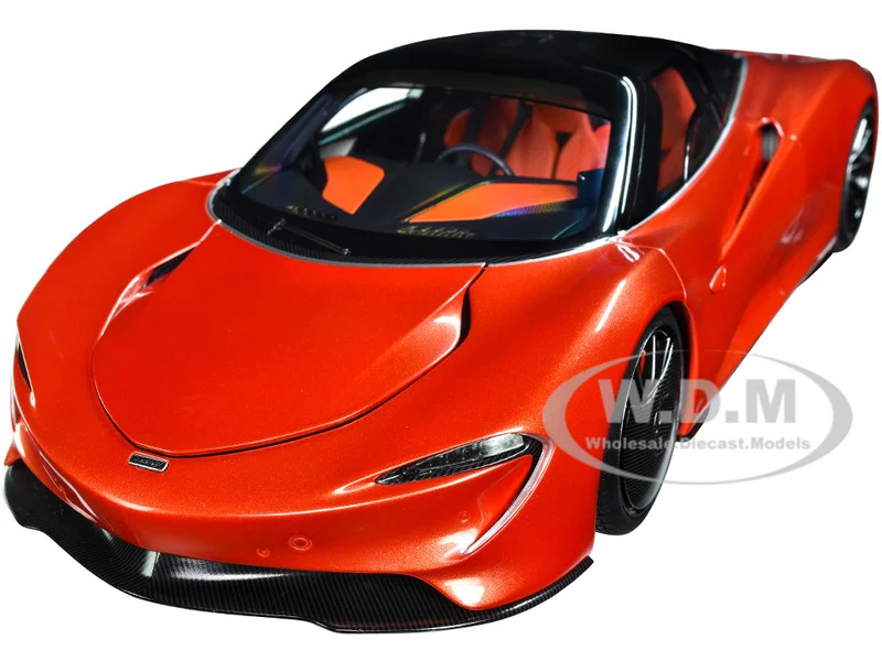 McLaren Speedtail Volcano Orange Metallic with Black Top and Suitcase Accessories 1/18 Model Car by Autoart - McLaren Models