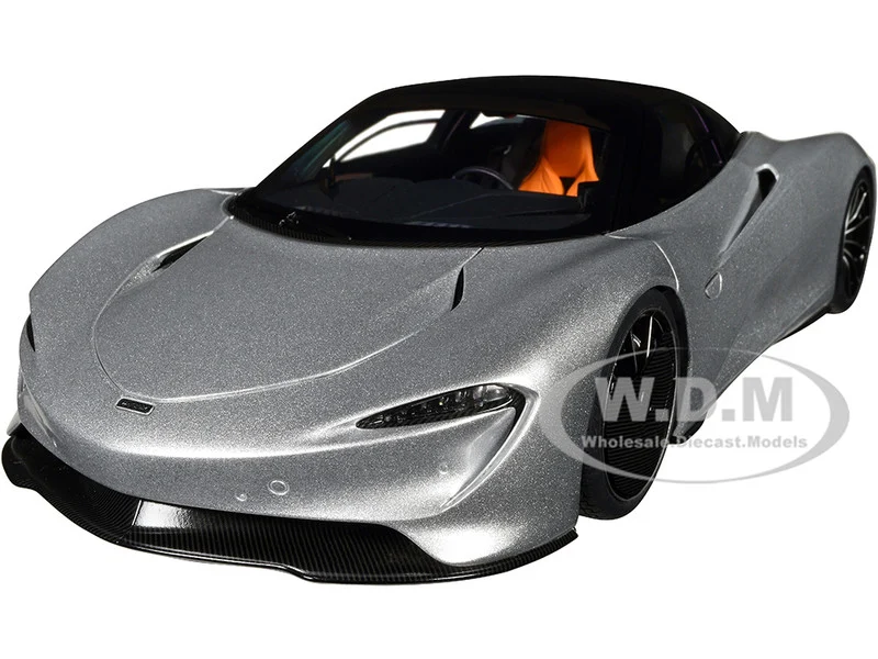 McLaren Speedtail Supernova Silver Metallic with Black Top and Suitcase Accessories 1/18 Model Car by Autoart - McLaren Models