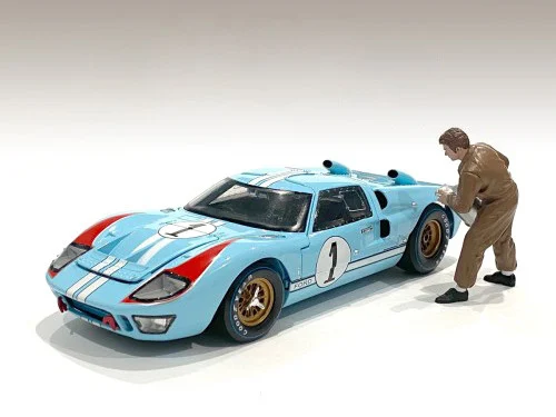 "Race Day 1" Figurine VI for 1/18 Scale Models by American Diorama - Accessories