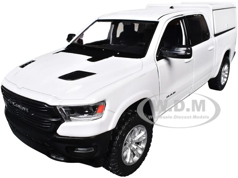 2019 RAM 1500 Laramie Crew Cab Pickup Truck with Truck Bed Camper White "Custom Builder's Kit" Series 1/27 Diecast Model Car by Motormax - Police Models