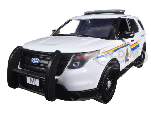 2015 Ford Police Interceptor Utility with Light Bar "RCMP Royal Canadian Mounted Police" White 1/24 Diecast Model Car by Motormax - Ford Models
