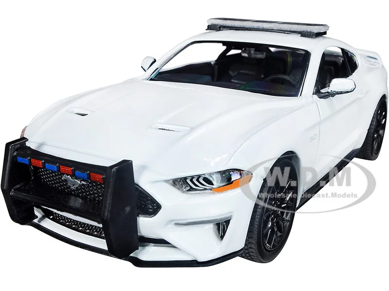 2018 Ford Mustang GT Police Car Unmarked Plain White "Law Enforcement and Public Service" Series 1/24 Diecast Model Car by Motormax - Ford Models