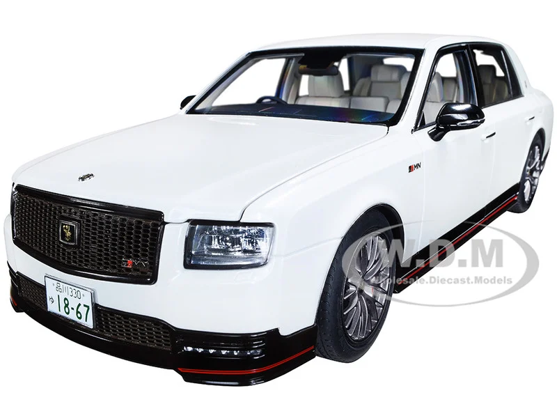 Toyota Century GRMN RHD (Right Hand Drive) Pearl White 1/18 Model Car by Autoart - Toyota Models