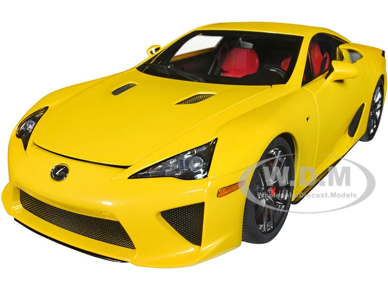 Lexus LFA Pearl Yellow with Red and Black Interior 1/18 Model Car by Autoart - Lexus Models