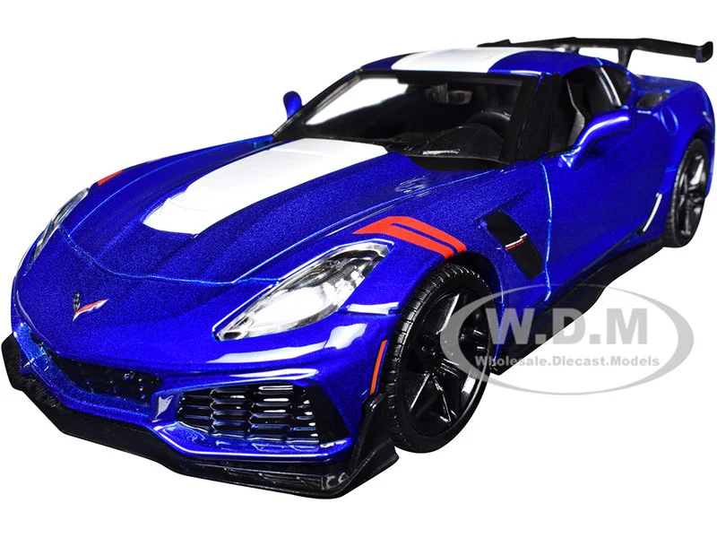 2019 Chevrolet Corvette ZR1 Blue Metallic and White "Timeless Legends" Series 1/24 Diecast Model Car by Motormax - Chevrolet Models