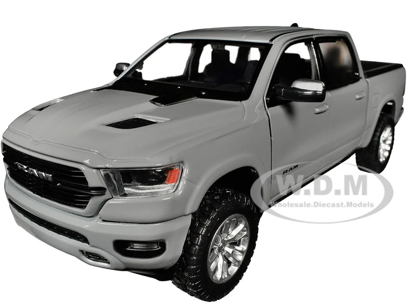 2019 RAM 1500 Laramie Crew Cab Pickup Truck Gray "Timeless Legends" Series 1/27 Diecast Model Car by Motormax - Pickup Trucks Models