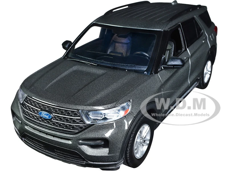 2022 Ford Explorer XLT Gray Metallic "Timeless Legends" Series 1/24 Diecast Model Car by Motormax - Ford Models