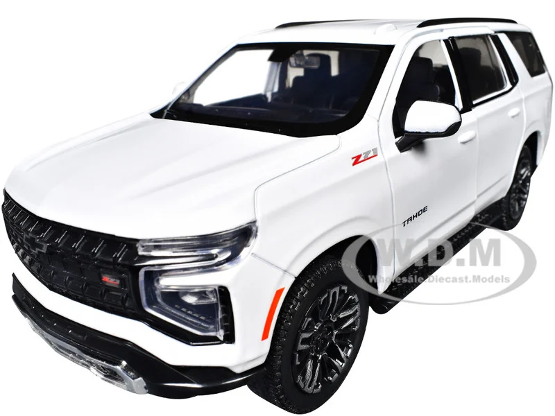 2025 Chevrolet Tahoe Z71 White "Timeless Legends" Series 1/24 Diecast Model Car by Motormax - Chevrolet Models