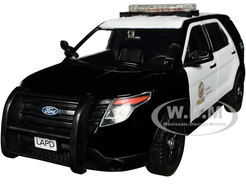 2015 Ford Police Interceptor Utility Black and White "Los Angeles Police Department (LAPD)" with Flashing Light Bar and Front and Rear Lights and Sounds 1/24 Diecast Model Car by Motormax - Ford Models