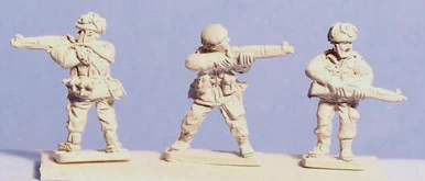 PIG080052 - BRITISH PARA RIFLE, HELMET