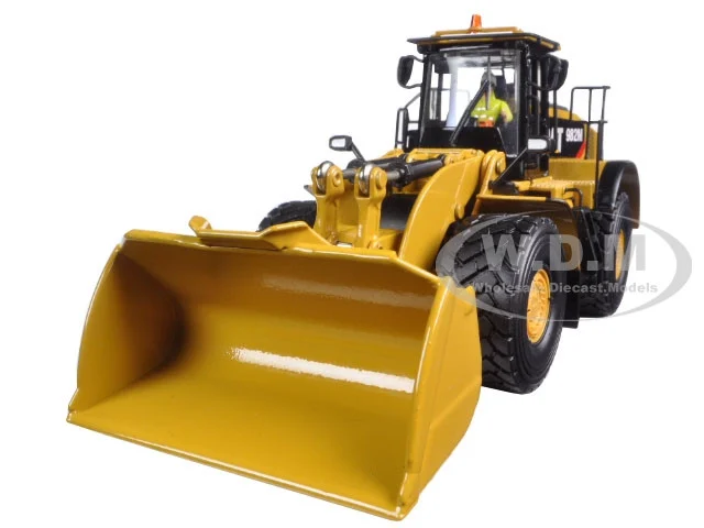 CAT Caterpillar 982M Wheel Loader with Operator "High Line Series" 1/50 Diecast Model by Diecast Masters - Construction Models