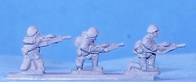 PIG080637 - RUSSIAN LMG KNEELING