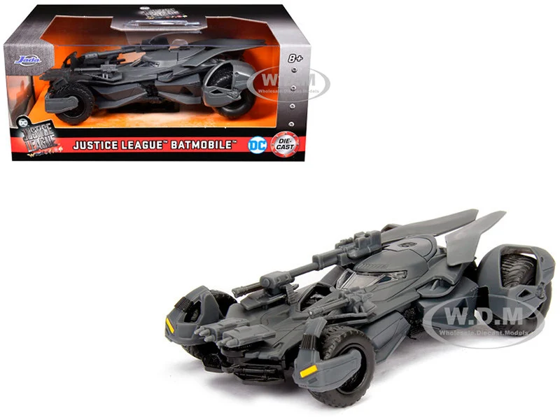 "Justice League" Movie Batmobile 1/32 Diecast Model Car by Jada - Movie/TV Series Models