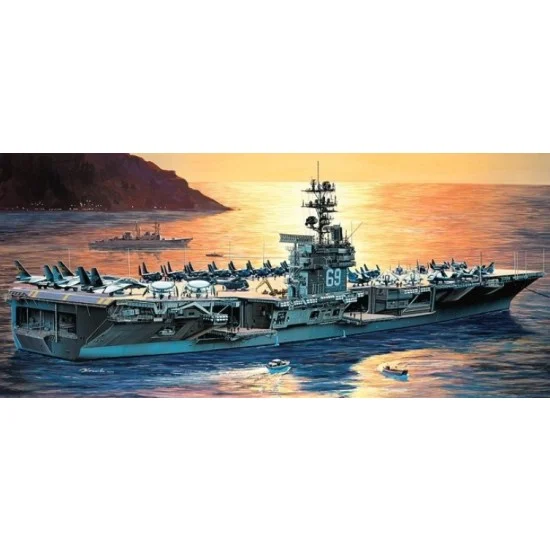 Academy 14212 1/800 USS Eisenhower CVN-69