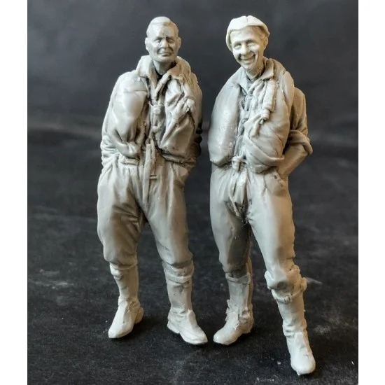 AC Models 32019 1/32 Spitfire Pilots Kingcome and Merrin, Biggin Hill (2 figures) - Model Figures