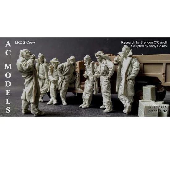 AC Models 35069 1/35 WWII LRDG Crew, Lybia (7 figures & stowage set) - Model Figures