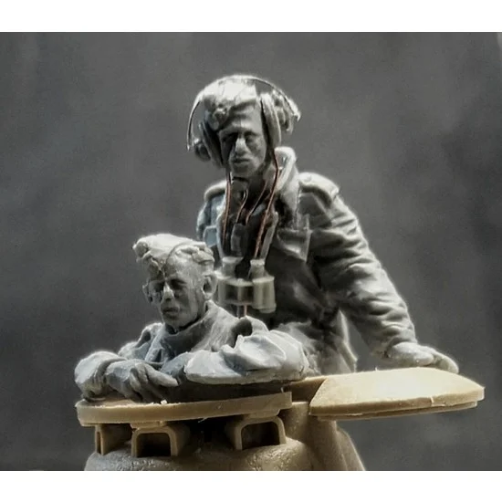 AC Models 35089 1/35 Panther/Tiger Mid-Late Cupola Crews (2 figures)
