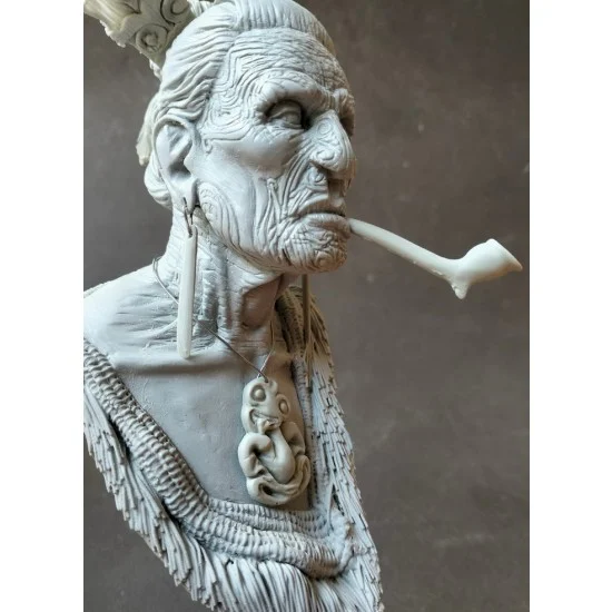 AC Models 5002 1/5 Maori Elder Bust (main upper torso, head and accessories) - Model Figures