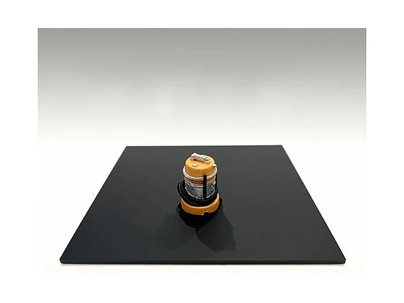 "Detail Masters" Figure 6 (Wet/Dry Vac) for 1/18 Scale Models by American Diorama - Accessories