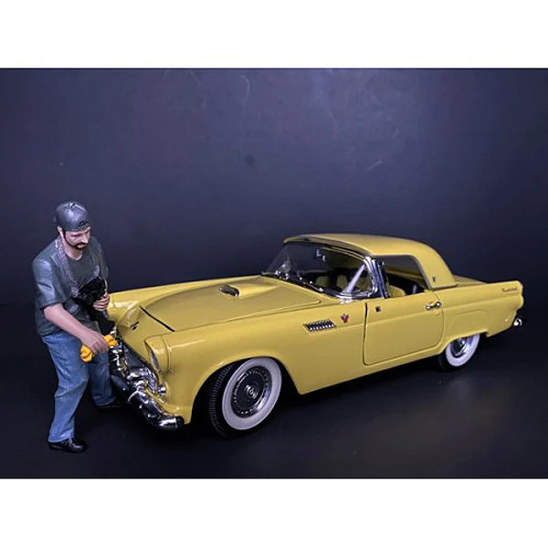 "Weekend Car Show" Figurine VII for 1/18 Scale Models by American Diorama - Accessories