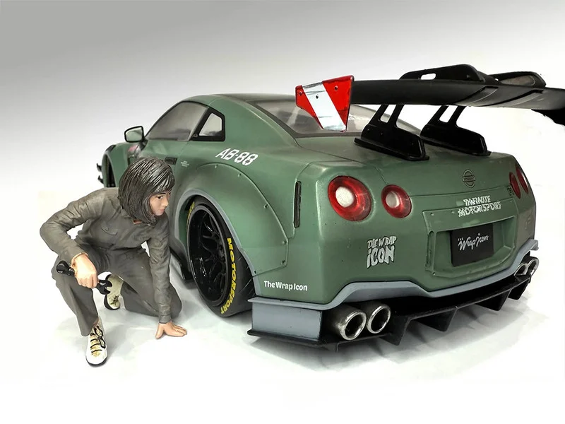 "Top Tuners" Figure #5 "Premium" Series for 1/24 Scale Models by American Diorama - Figures